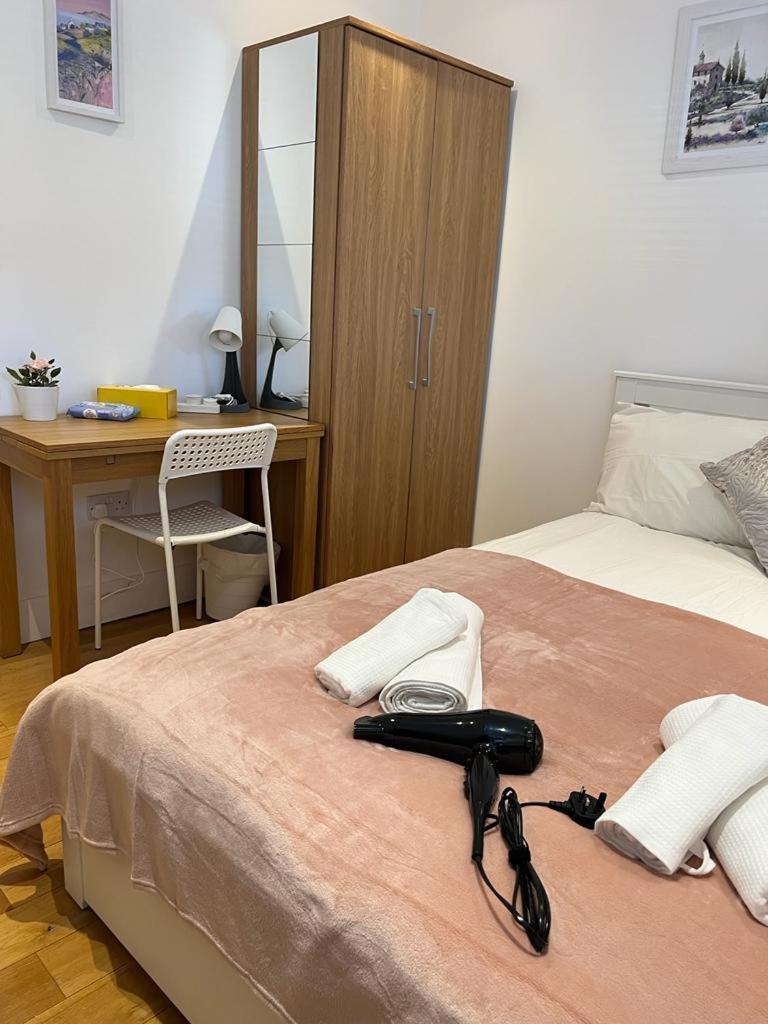 Cosy Private Rooms Near Euston Station, Central Londra Esterno foto