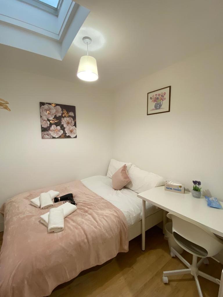 Cosy Private Rooms Near Euston Station, Central Londra Esterno foto