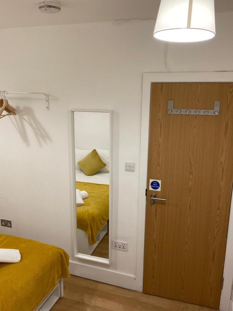 Cosy Private Rooms Near Euston Station, Central Londra Esterno foto