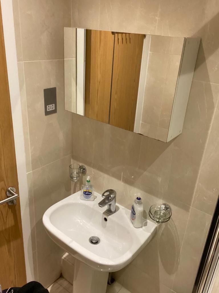 Cosy Private Rooms Near Euston Station, Central Londra Esterno foto