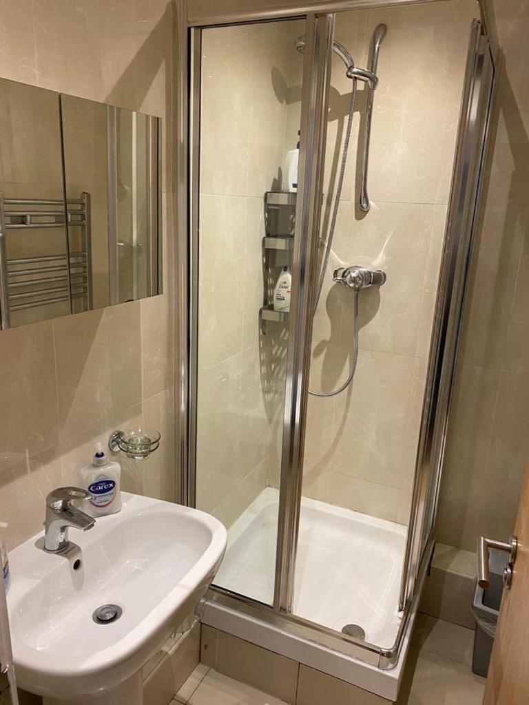 Cosy Private Rooms Near Euston Station, Central Londra Esterno foto